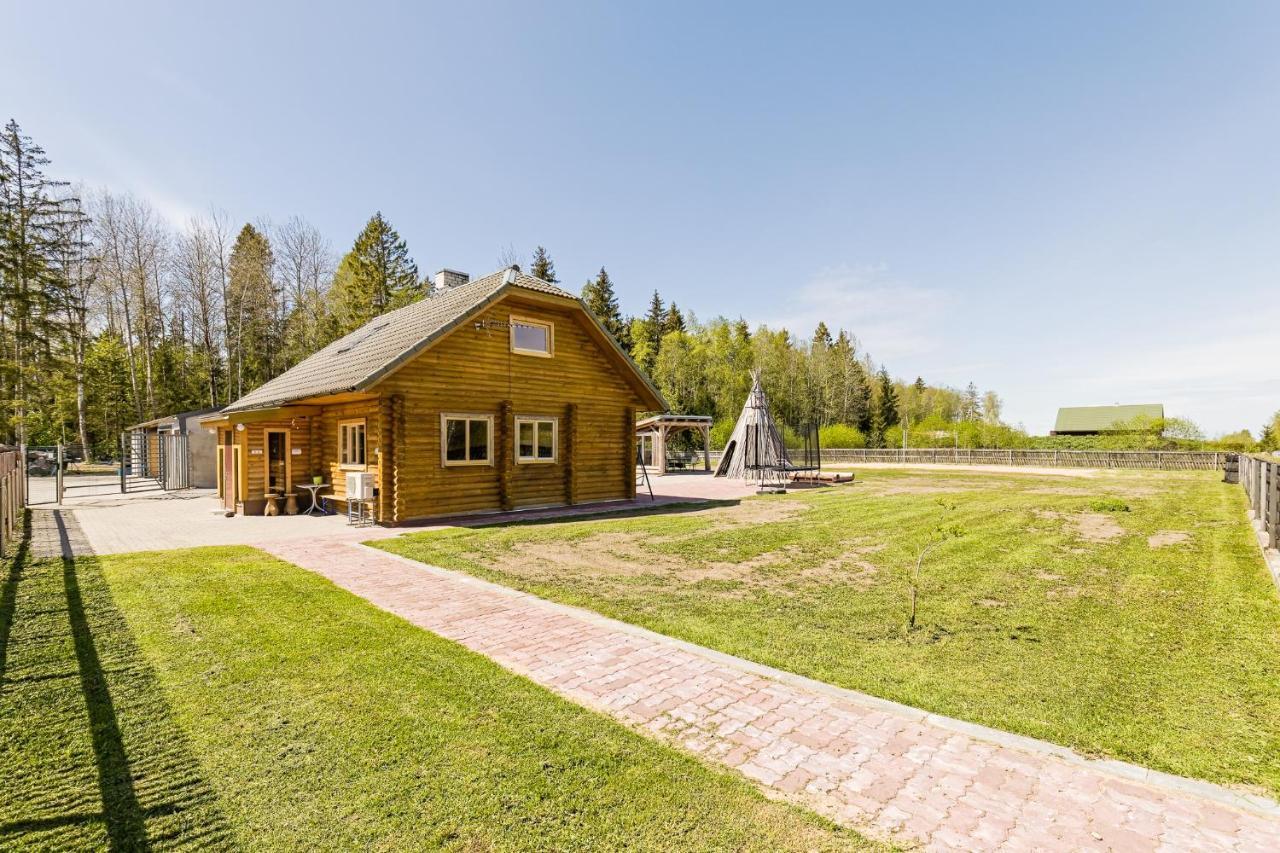 Saku Kajamaa Holiday Home מראה חיצוני תמונה